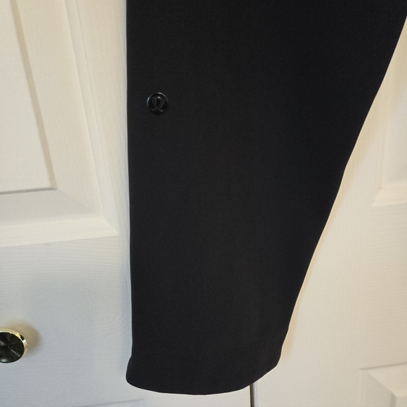 lululemon athletica Black Ankle Pants - Picture 7 of 7